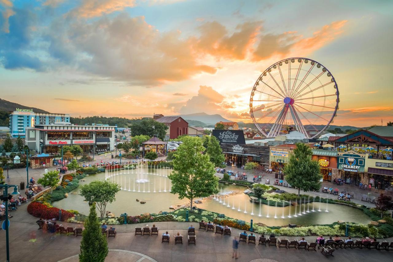 Tanasi Lodge - Reunions, Retreats, Weddings, Family Getaways Sevierville Exterior photo